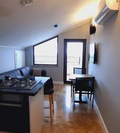 Arya Deluxe Aparthotel