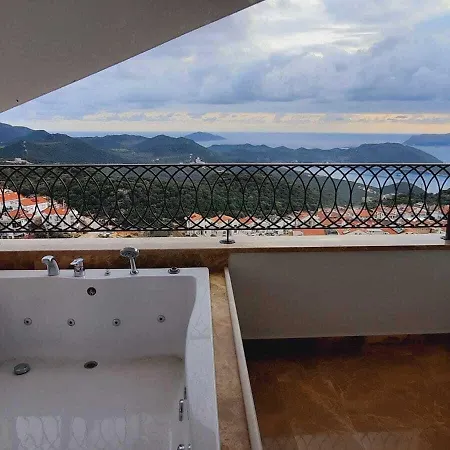 Arya Deluxe * Kaş