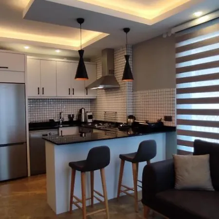 Apartahotel Arya Deluxe *