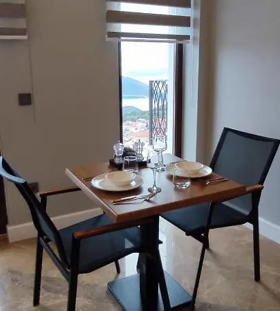 Arya Deluxe Apartahotel