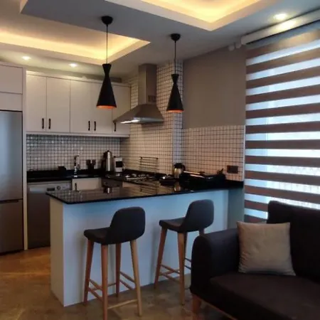 Arya Deluxe Apartahotel *