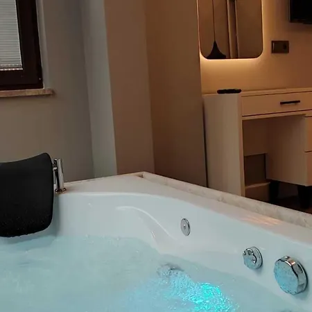 Arya Deluxe Apartahotel