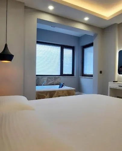 Aparthotel Arya Deluxe *