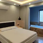 Arya Deluxe Appart hôtel