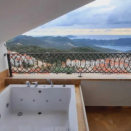 Arya Deluxe Kaş